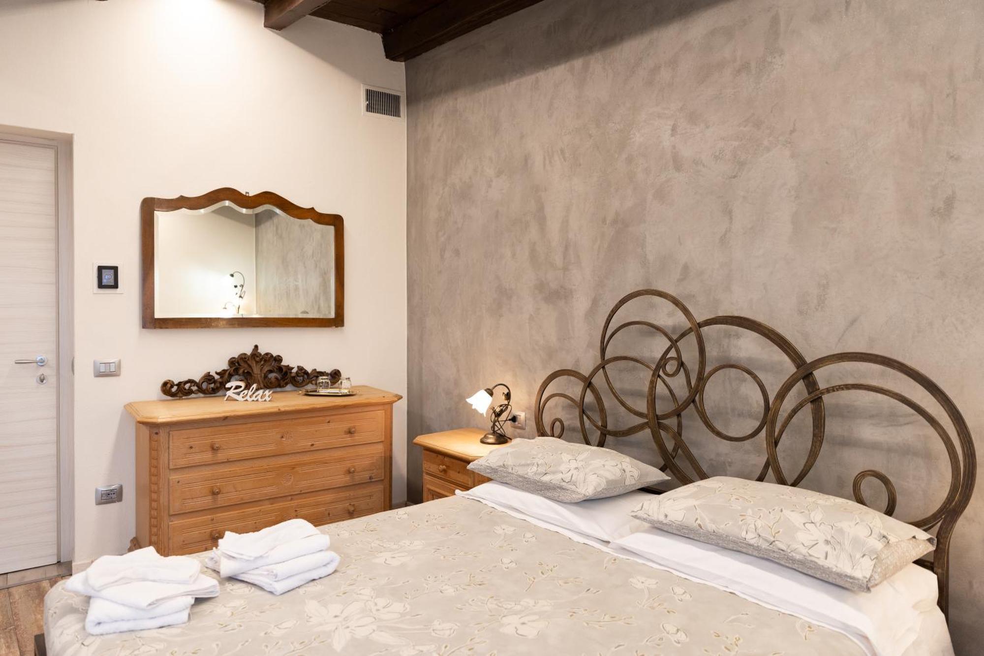 Ca' Baetti L'Antica Corte Roncola Extérieur photo